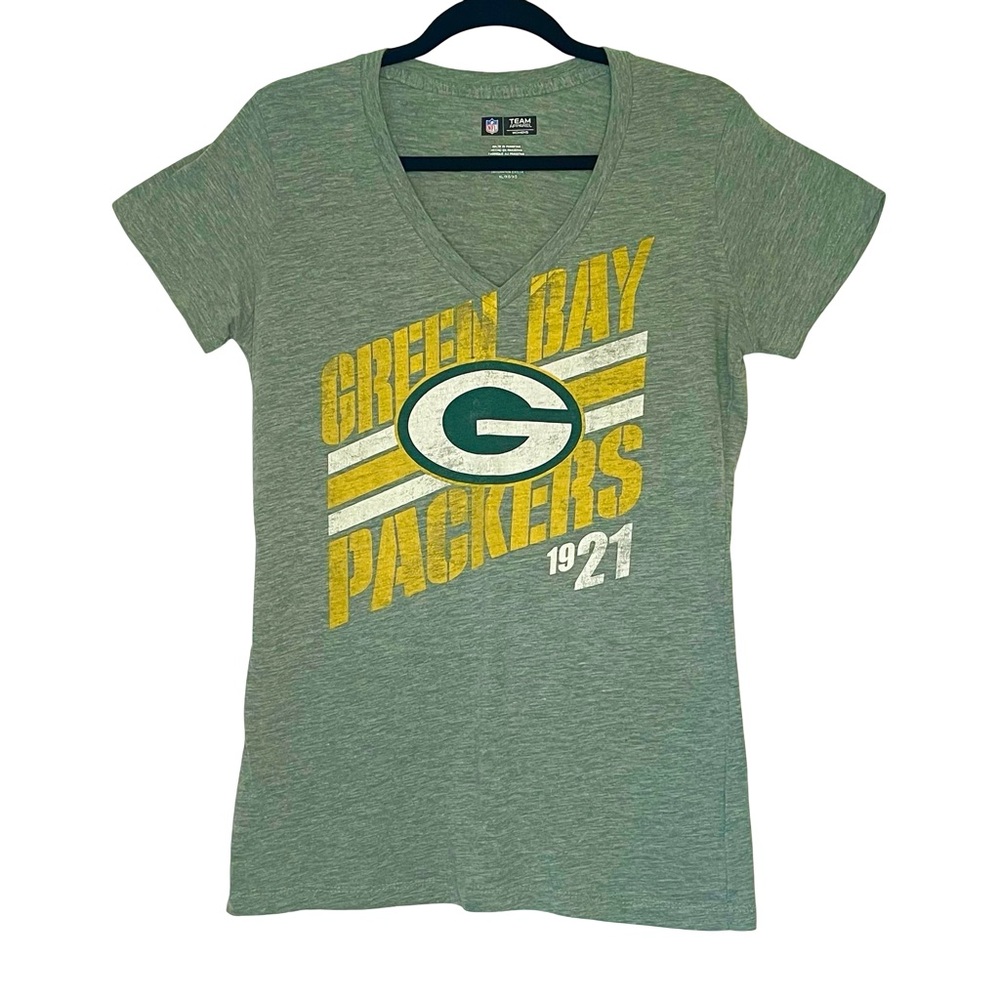 NFL Team Apparel Short Sleeve V-Neck Green Bay Packers Logo Tee T-Shirt Size XL